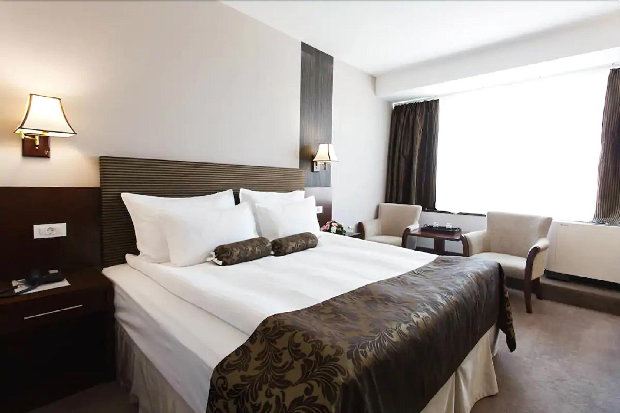 Grand Hotel Napoca Клуж-Напока Экстерьер фото